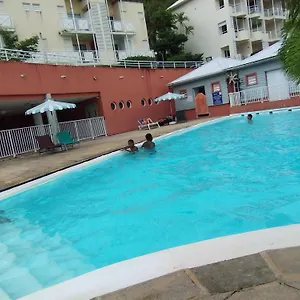  Appartement Location Saisonniere Vue A Tartane